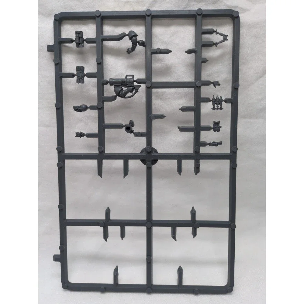 *Incomplete* Warhammer 40K Space Marine Scout Squad Sprue